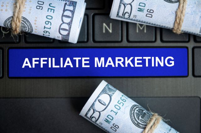 A photo with written affiliate marketing
