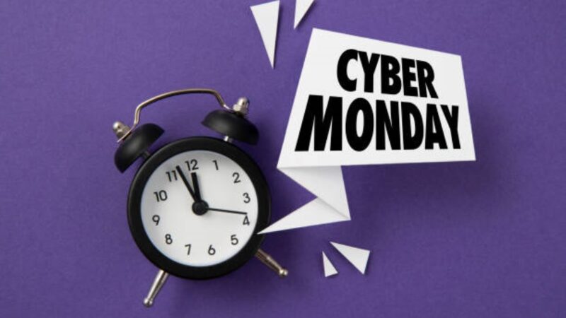 4 Tips To Promote Your Cyber Monday Sale with Email